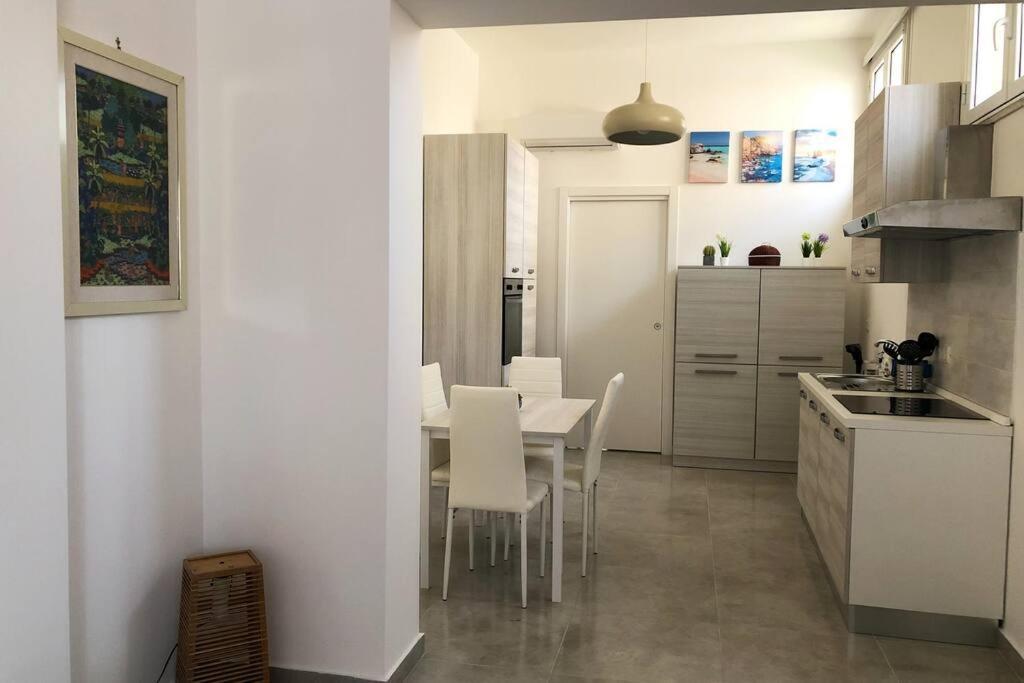 Apartament Bertie'S Mondello Palermo Zewnętrze zdjęcie